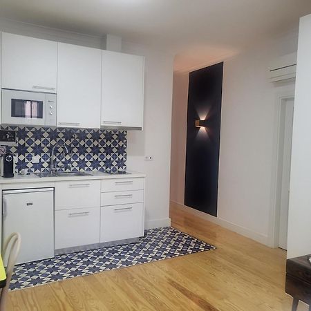 Alfama Apartments Services Lisbon Bagian luar foto