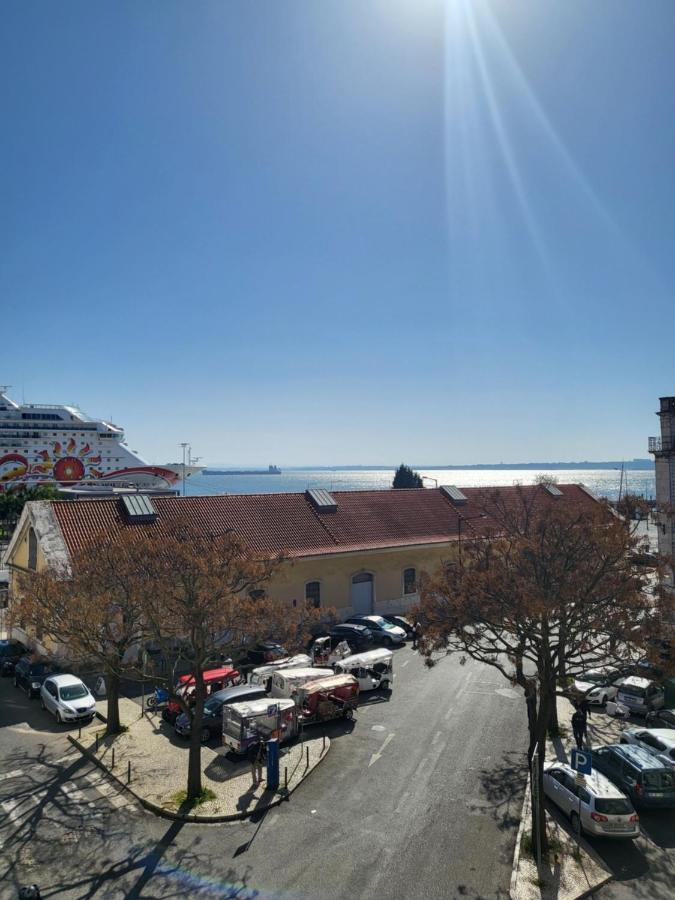 Alfama Apartments Services Lisbon Bagian luar foto