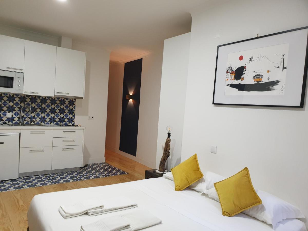 Alfama Apartments Services Lisbon Bagian luar foto